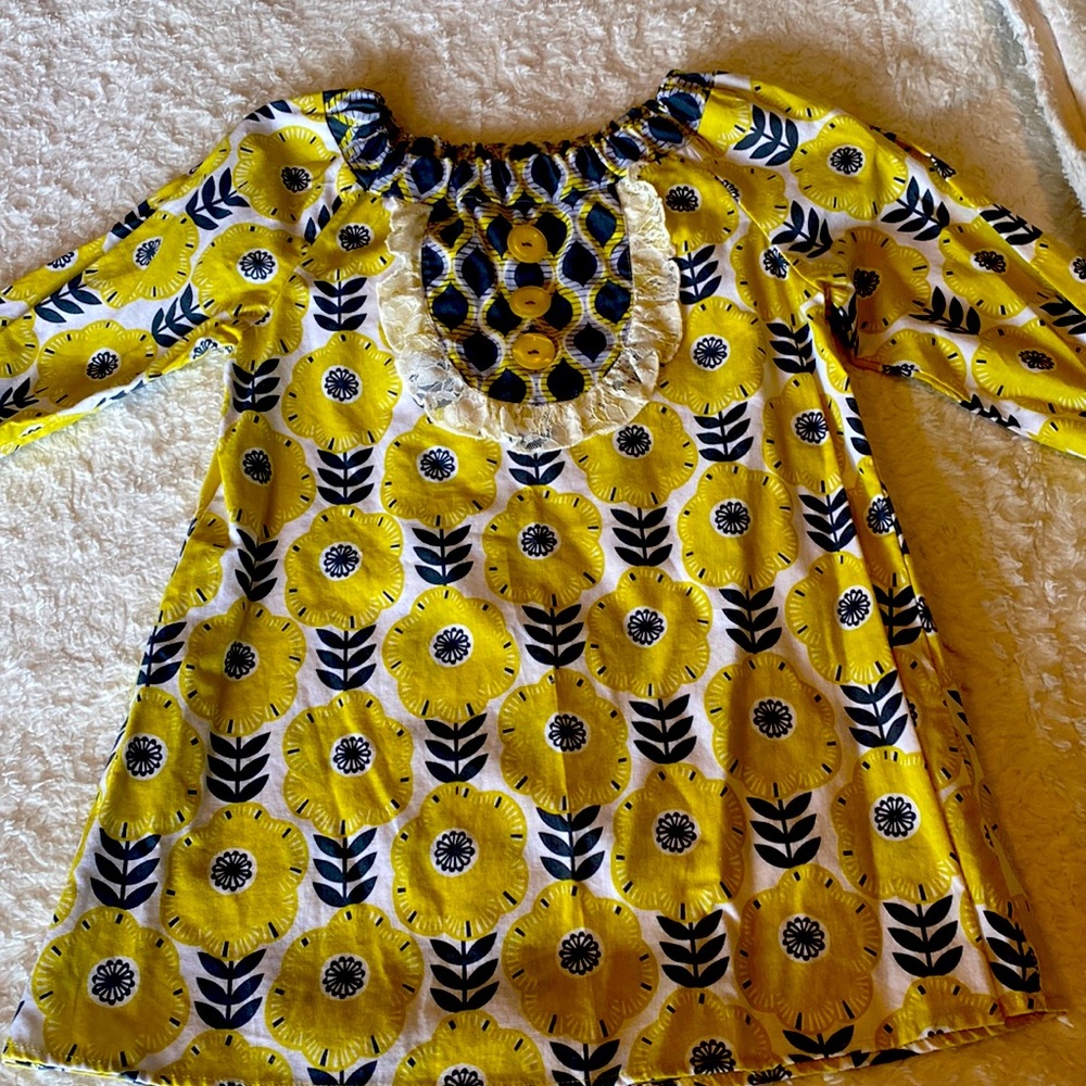 Girls size 6x Baxter and Beatrice boutique top and pants set